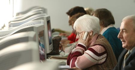 Emerytura bez podatku? Marzenie seniorów, katastrofa dla budżetu