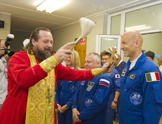 Sojuz pomyślnie przycumował do stacji kosmicznej