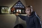 Dan Stevens gościem bez koszulki