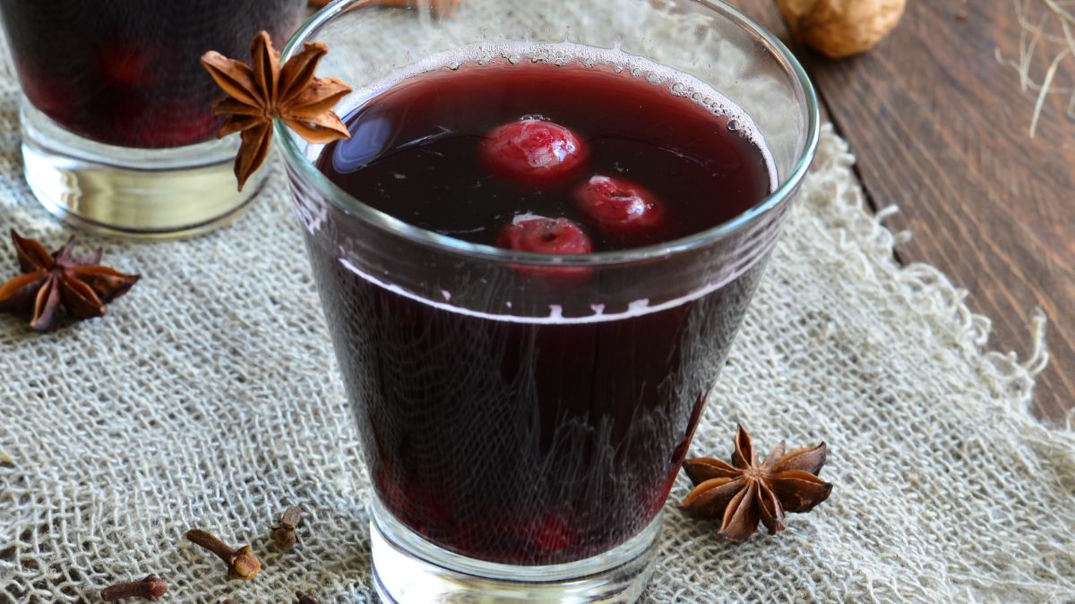 Grzaniec z wiśniami