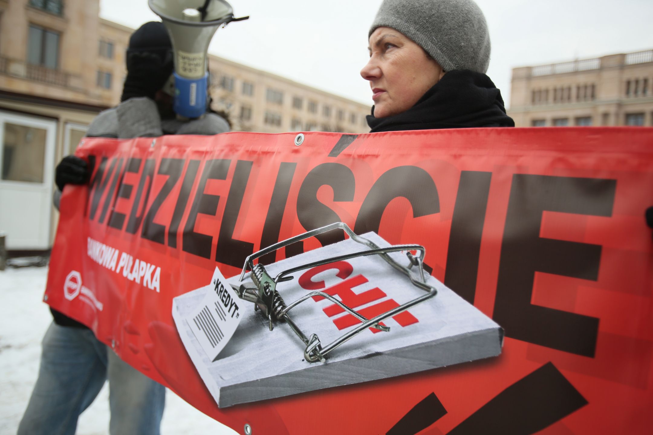 manifestacja
Warszawa, 13.01.2017. Protest frankowicz�w - os�b poszkodowanych przez banki - przed Ministerstwem Finans�w, 13 bm. (ls/awol) PAP/Leszek Szyma�ski
Leszek Szyma�ski
banki, bankowe bezprawie, franki, frankowicze, kredyty, MINISTERSTWO FINANS�W, pikieta, poszkodowani, protest, przez banki, ruch spo�eczny, STOP BANKOWEMU BEZPRAWIU, stowarzyszenie