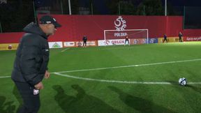Ustawił piłkę i strzelił. Probierz skradł show na treningu