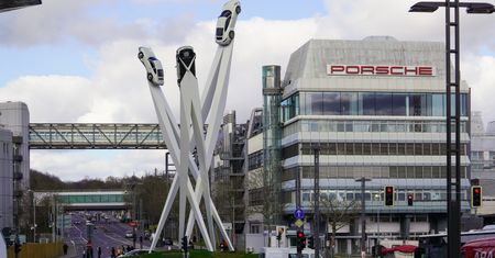 Porsche zwalnia tysiące pracowników. Gigant motoryzacyjny w kryzysie