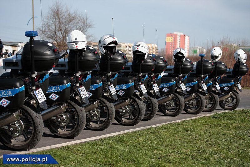 Uwaga kierowcy – policja ma 12 nieoznakowanych motocykli z wideorejestratorami