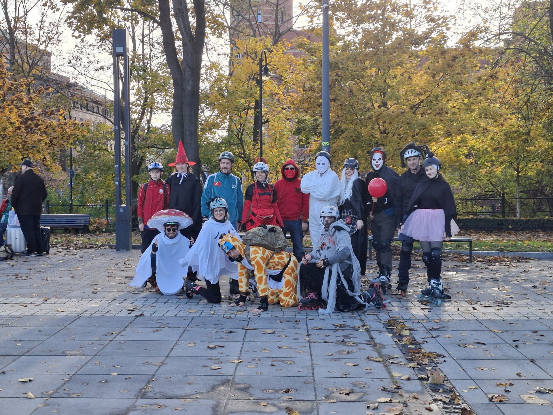 Halloweenowy przejazd na rolkach z Urban Dingoes