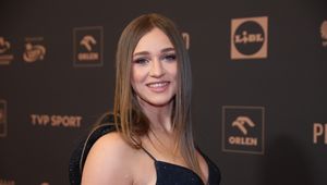 Odważna kreacja. Julia Szeremeta błyszczała na ściance