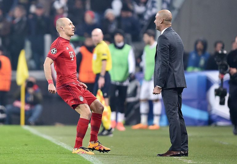 Gdy Arjen Robben trafił na 2:0 dla Bayernu, wydawało się, że mistrz Niemiec już jest w ćwierćfinale