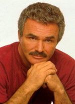 Burt Reynolds gra w pokera