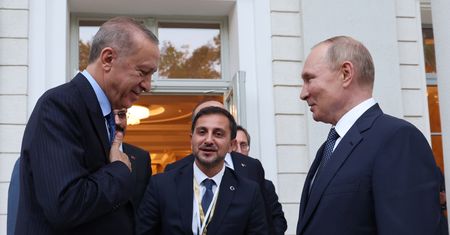 5 tureckich banków przyjęło rosyjski system płatności. Sposób na ominięcie sankcji?