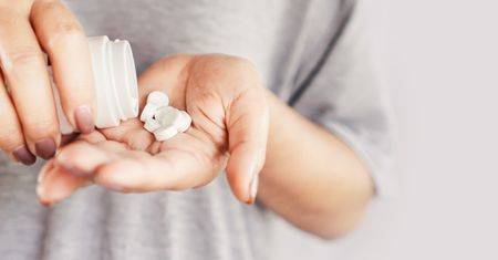 Astaksantyna — na co pomaga i jak ją stosować?