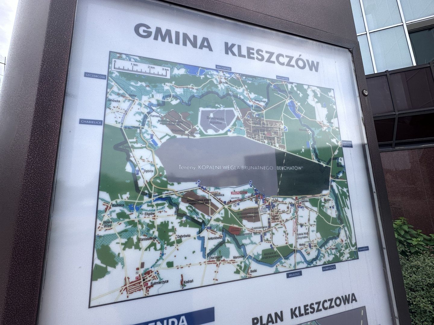 W Kleszczowie podpisano umowę z firmą Automotive Motors Poland