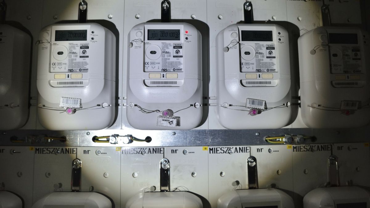 Cyfrowe liczniki przekłamują zużycie prądu?