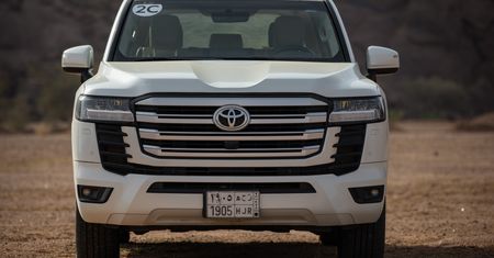 Toyota od pięciu lat najpopularniejszym producentem samochodów na świecie. Rekordowa sprzedaż aut z napędami zelektryfikowanymi