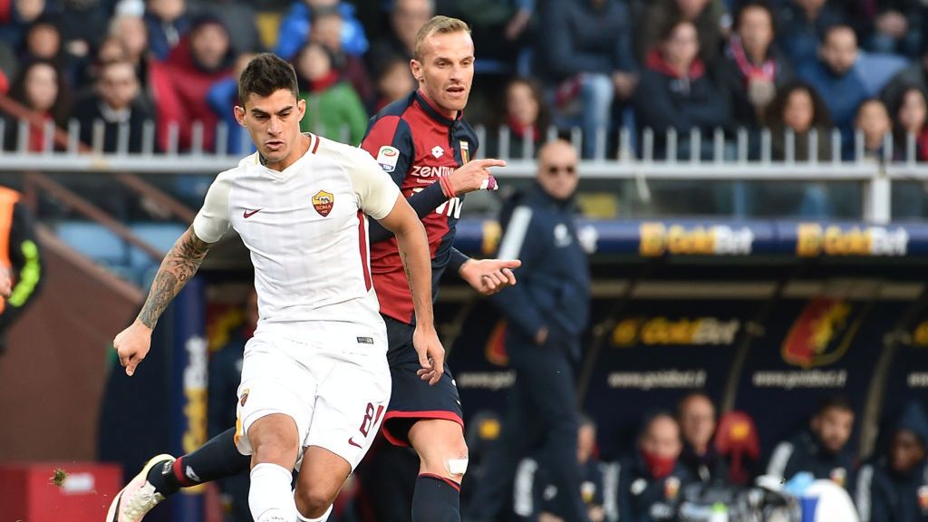 Zdjęcie okładkowe artykułu: Getty Images / Paolo Rattini / Na zdjęciu: Diego Perotti (AS Roma) i Luca Rigoni (Genoa)