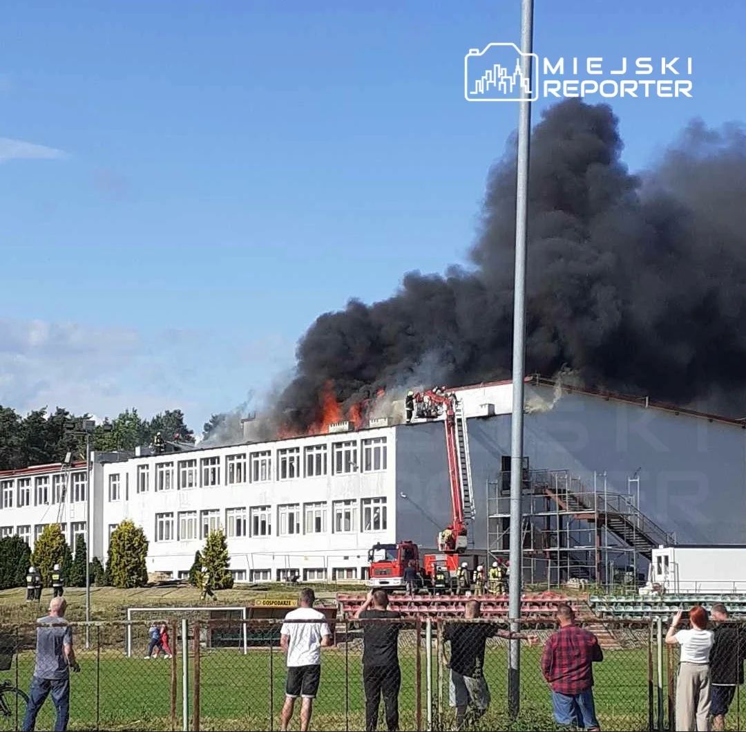 Pożar w budynku szkoły