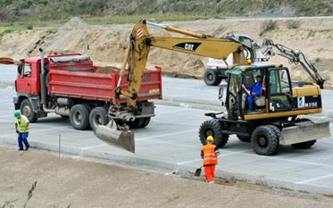 Budowa autostrad. Podwykonawcy nie dostali pieniędzy