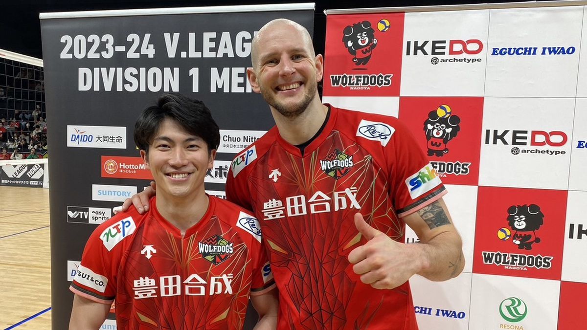 Twitter / Wolfdogs Nagoya / Bartosz Kurek w barwach Wolfdogs Nagoya