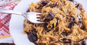 Bigos z rodzynkami