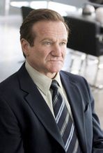 Robin Williams zatupie małymi stopami