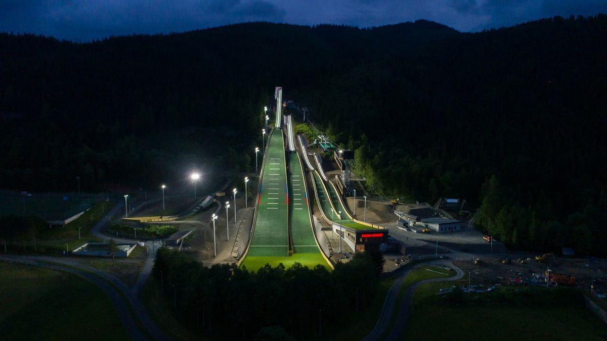 Facebook / COS Zakopane / Na zdjęciu: kompleks średnich skoczni w Zakopanem