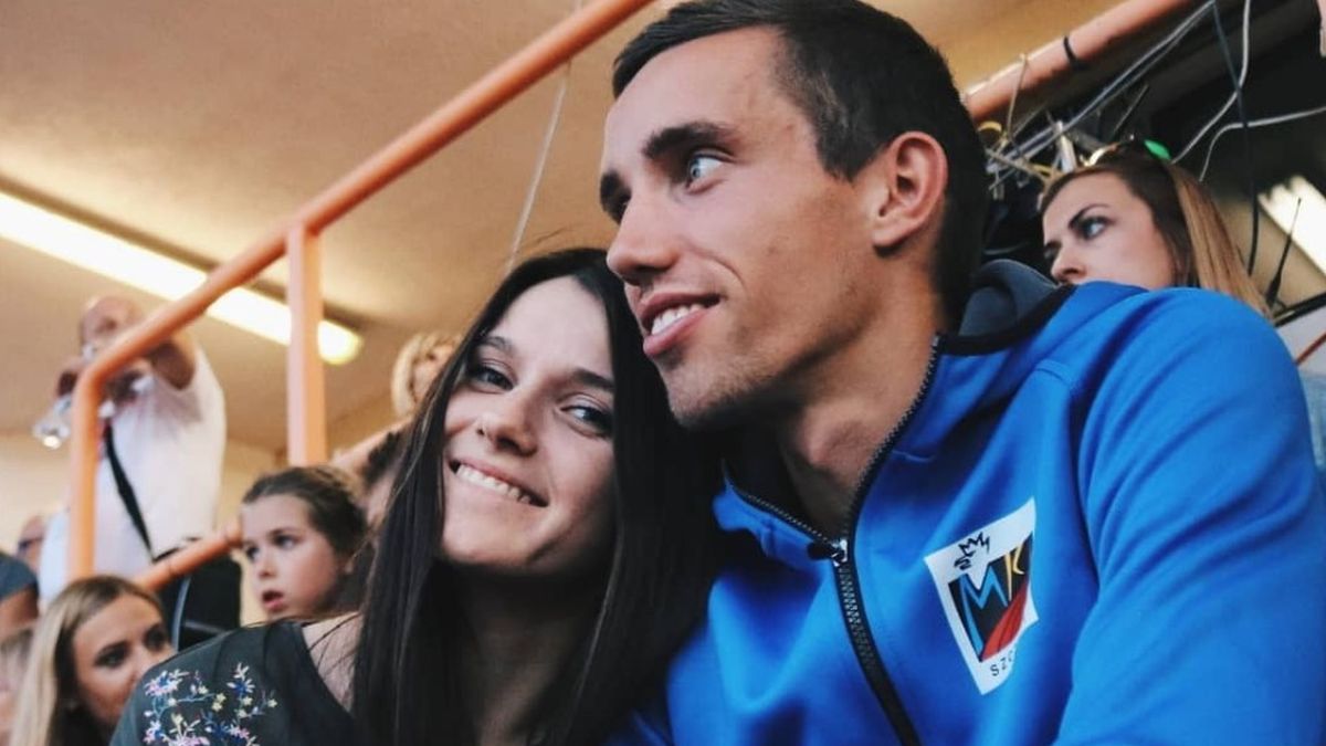 Patryk Dobek z żoną