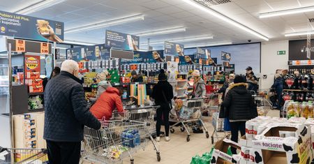 Gdzie zrobimy najtańsze zakupy? Popularny dyskont daleko w tyle