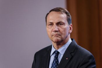 Spięcie Sikorski-Szijjarto. Poszło o ewentualny lot Putina