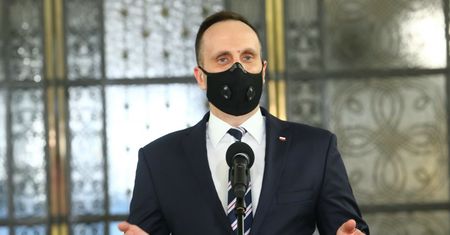 Janusz Kowalski zdymisjonowany. "Jarosław Kaczyński ma w nosie opinie Zbigniewa Ziobry"