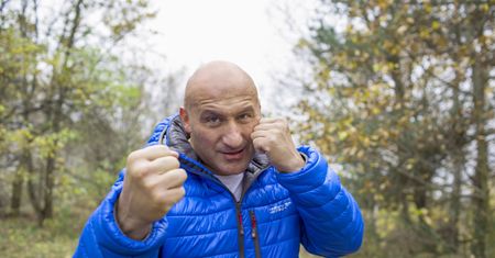 Marcin Najman bronił Częstochowy przed "bojówkami LGBT". O pedofilach w sutannach mówi krótko