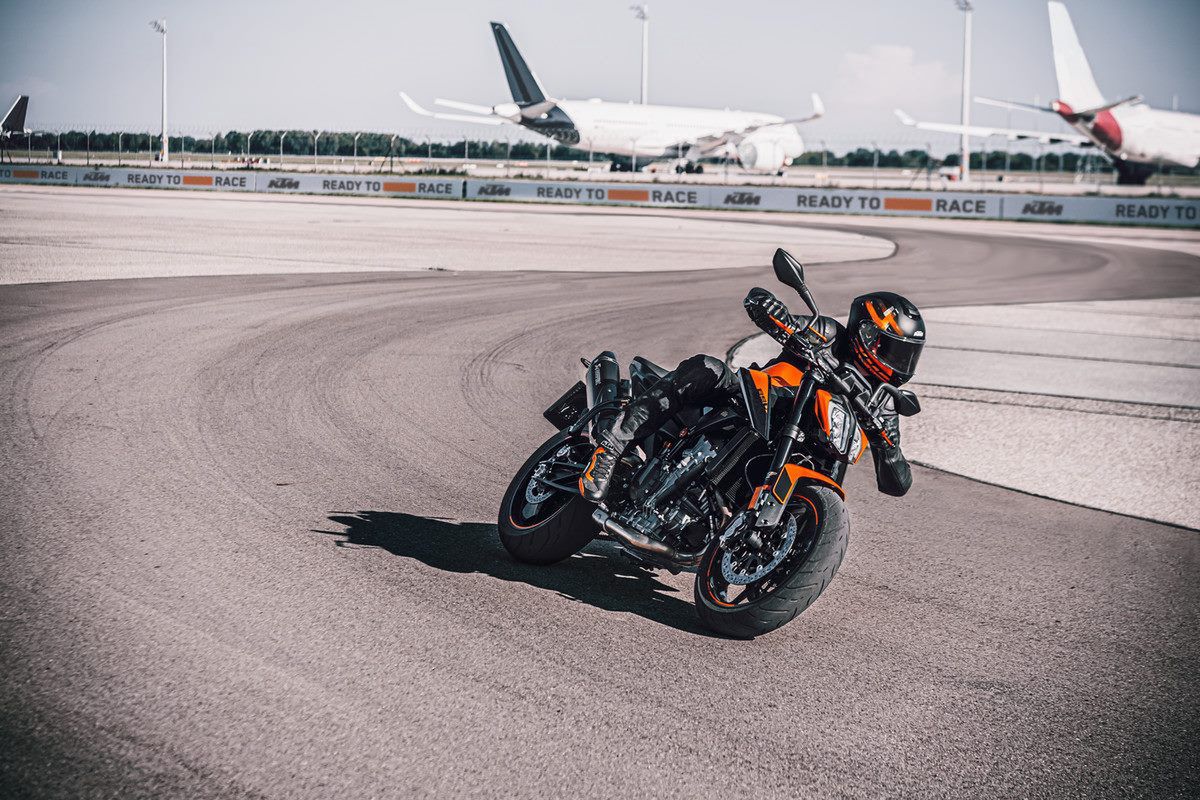 KTM 890 Duke
