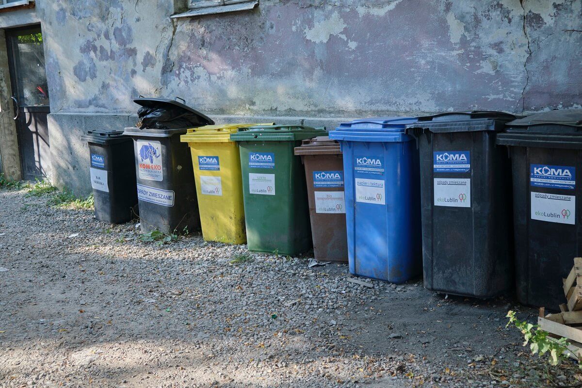 Nowy system opłat za śmieci w Lublinie działa. Miasto „odnalazło” nawet 40 tys. ukrytych lokatorów, którzy nie płacili za odpady