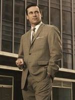 Jon Hamm wysiada z samolotu w zwiastunie ostatniego sezonu serialu "Mad Men"