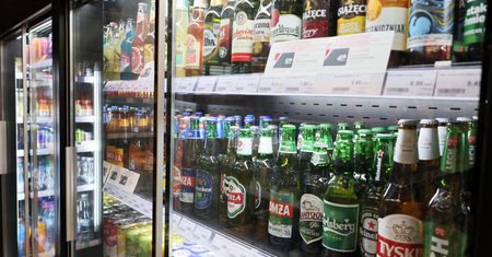 Alkohol na stacjach benzynowych? Wiemy, co myślą czytelnicy WP