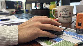 Woźniki: Będą testować 4-dniowy tydzień pracy. Burmistrz: Dla naszych mieszkańców i interesantów nic się nie zmieni