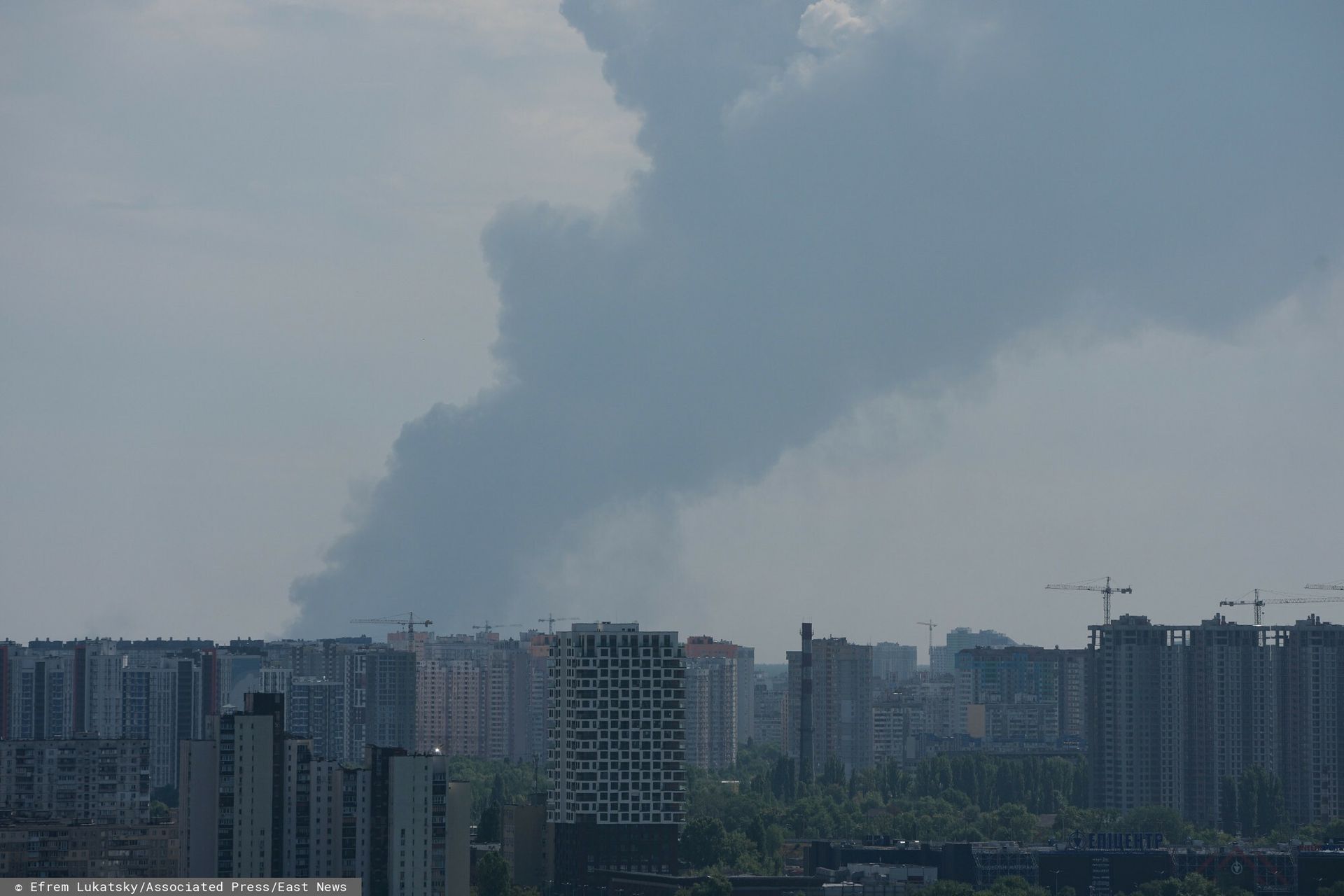 Rosyjski atak na Ukrainę. Ostrzał Kijowa, Odessy i Zaporoża, są ranni