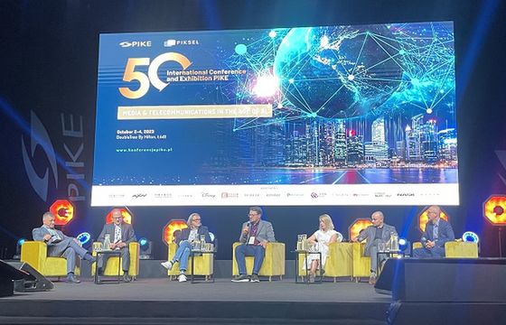 Operatorzy powinni uruchamiać kanały FAST? „Do sukcesu potrzebny jest efekt skali”