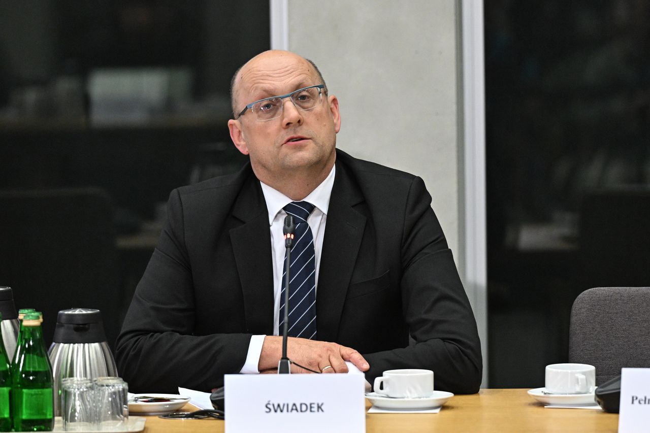 Hermes kupiony za 15 mln zł. "Zakup bezzasadny"
