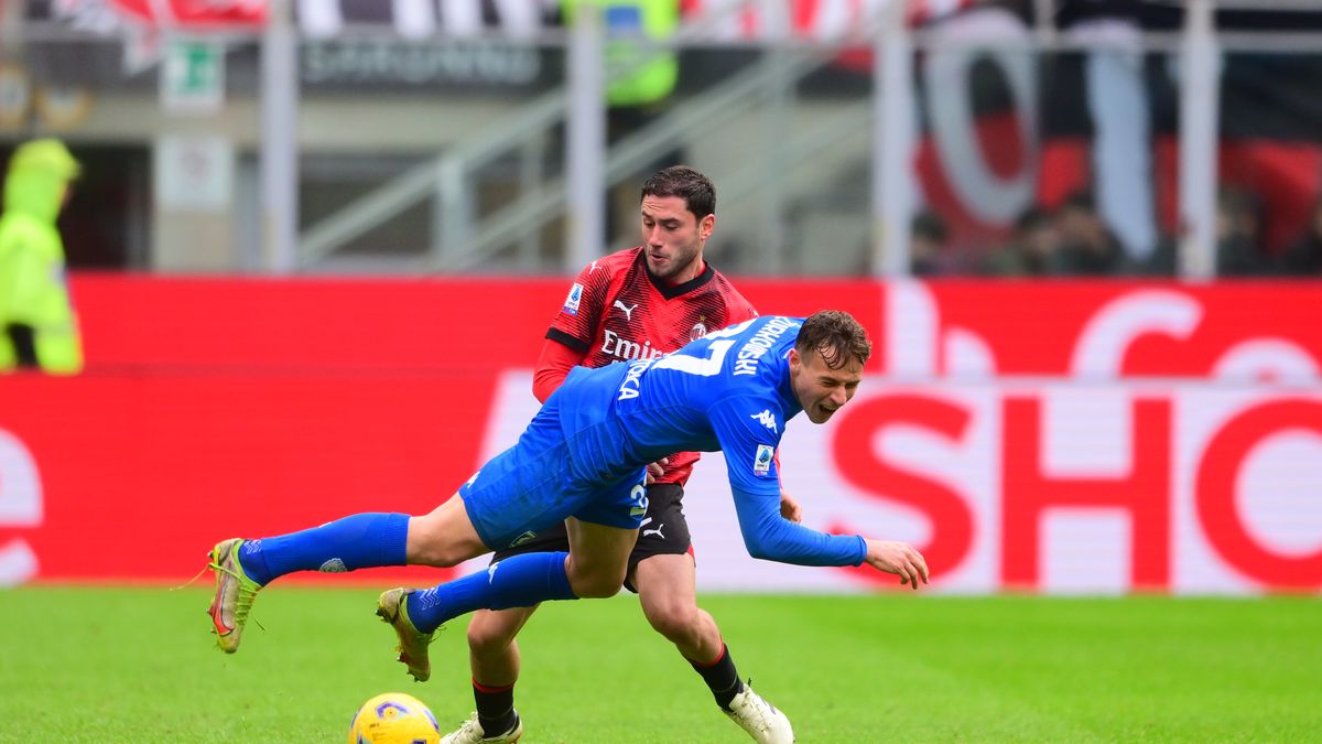 Getty Images / Andrea Bruno Diodato/DeFodi Images / Na zdjęciu: Szymon Żurkowski może wrócić do polskiej ligi