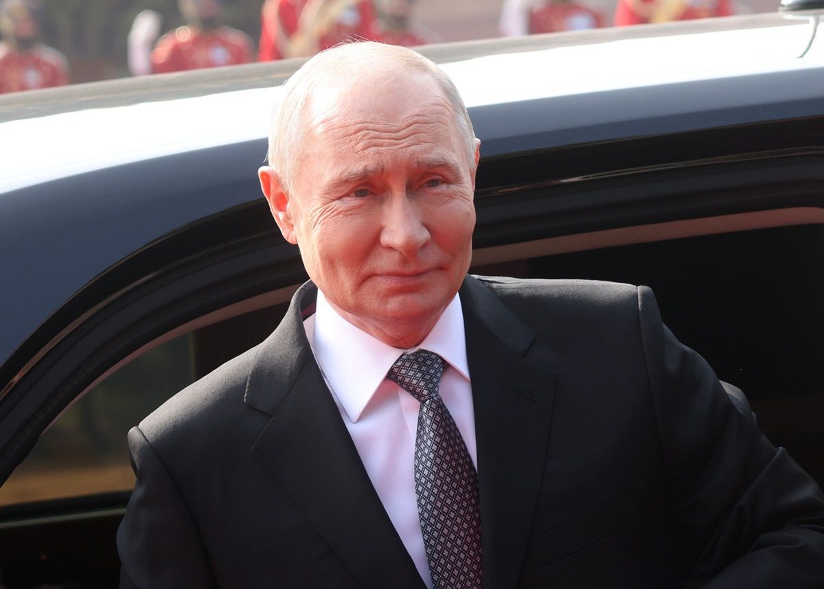 Putin chce żyć 150 lat. Zażywa specjalnych kąpieli z krwi jelenia