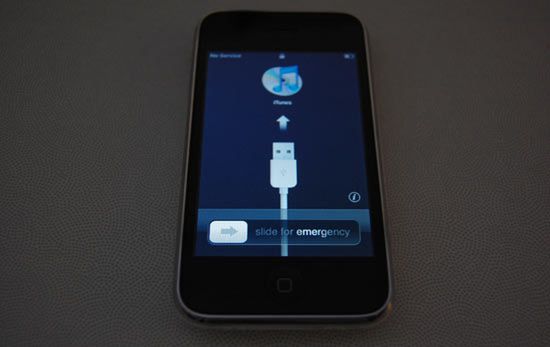 iPhone przed i po Jailbreaku. Czy warto odblokowywać iPhone'a? 3