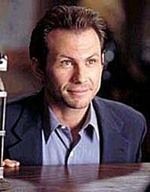 Christian Slater zgorzkniałym żebrakiem