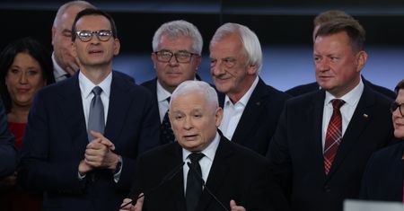 Poszedł na bazar i pytał o Kaczyńskiego. "On ludzi buntuje"