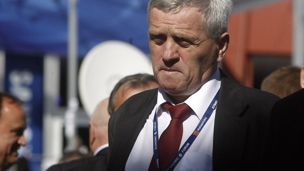 CBA i Prokuratura Krajowa wnioskują o odebranie senatorowi immunitetu. Planują jego zatrzymanie w związku z podejrzeniem pobierania łapówek