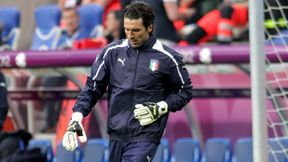 Buffon poza kadrą, powrót Camoranesiego