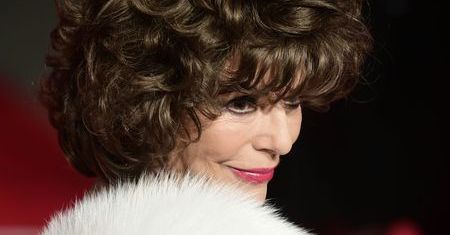 "Dynastia": Joan Collins zawstydziła młodsze koleżanki