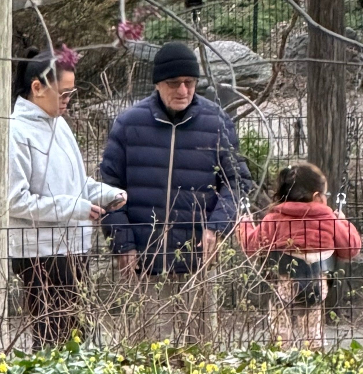 Robert De Niro z partnerką i córką