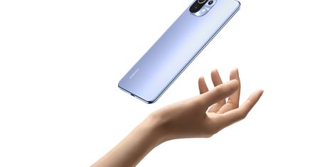 Błyskawiczna promocja na Xiaomi Mi 11 Lite. Dosłownie