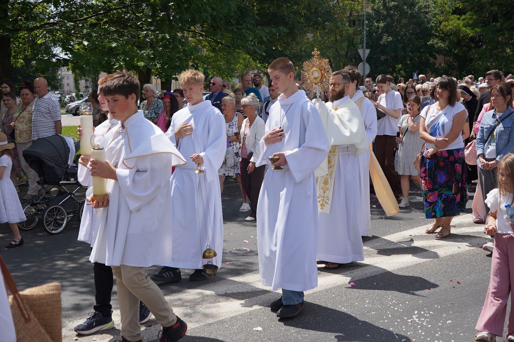 Procesja Bożego Ciała w parafii pw. Św. Antoniego w Pile