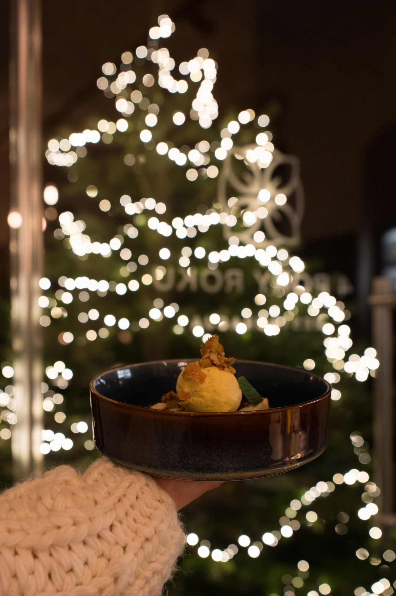 Mus piernikowy serwowany w restauracji 4 pory roku