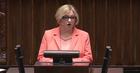 Posłanka PiS o in vitro: To nie jest metoda walki z bezpłodnością, to jest produkcja człowieka